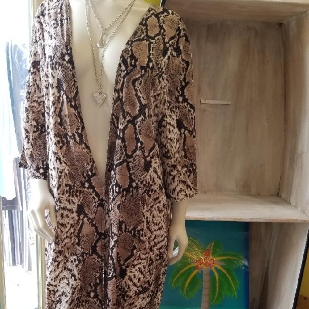 Jodifl Kimono top